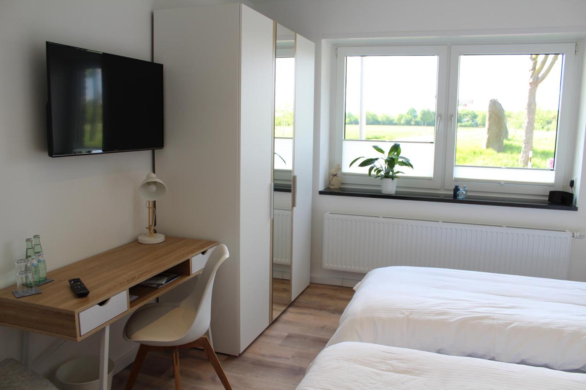 Gaestezimmer Bergerhof - Ankommen Und Wohlfuehlen Neuss Exterior foto